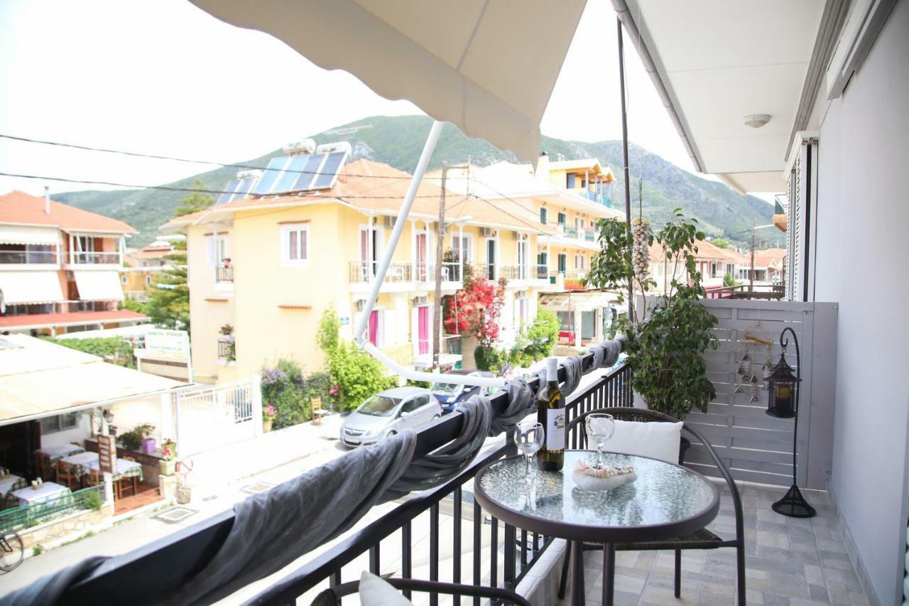 Philippos House Apartment Nydri  Ngoại thất bức ảnh