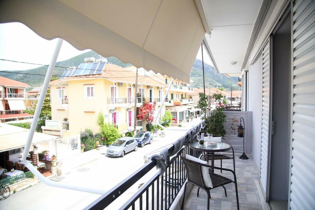 Philippos House Apartment Nydri  Ngoại thất bức ảnh